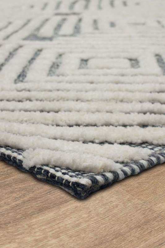 Sirocco Tipaza Black/White by Drew & Jonathan Corner